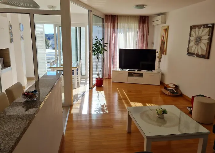 White Towers Residences No. 8 Apartamento Zadar